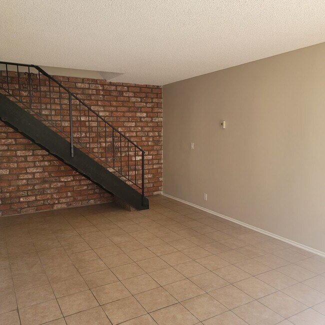 Building Photo - 1180 Portola Rd