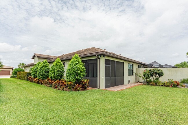 Building Photo - 4478 Beauty Leaf Cir