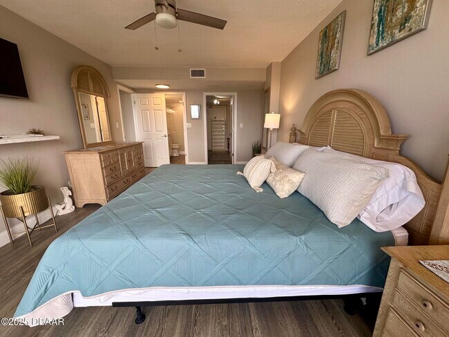 Building Photo - 2900 N Atlantic Ave