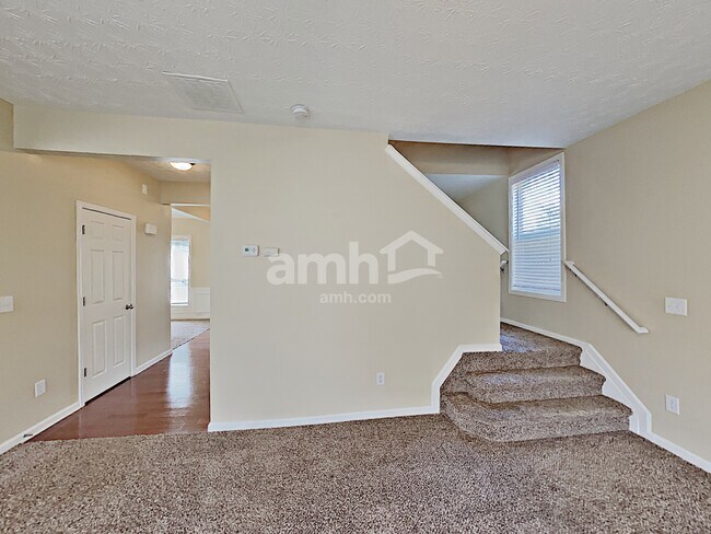 Building Photo - 110 Plumeria St