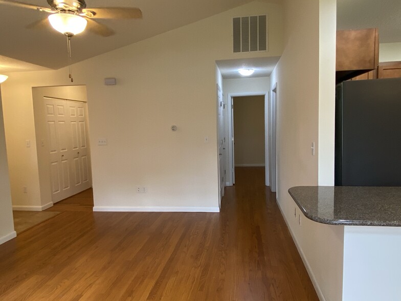 Hallway to Bath/Bedroom - 606 E Colorado Ave