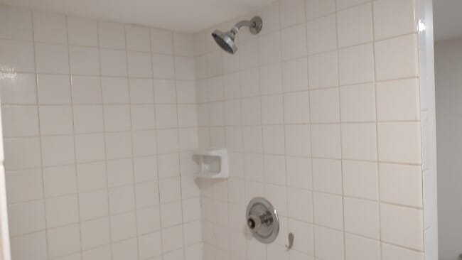 Building Photo - 1960 Illinois St