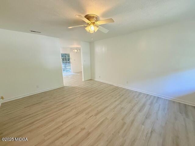 Building Photo - 1390 Royalwyn Dr