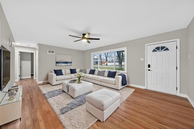 Building Photo - 67 Strecker Rd