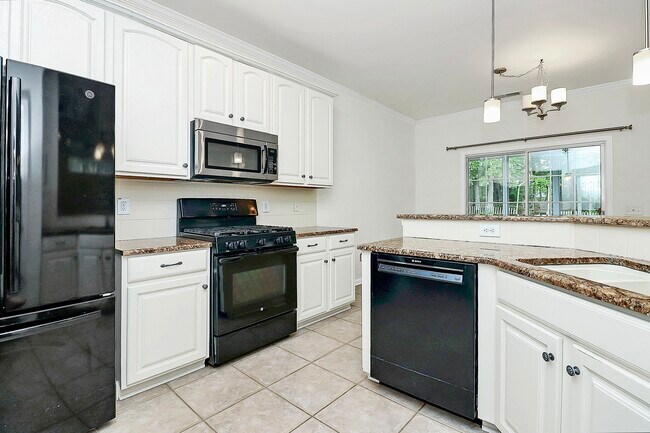Building Photo - 2906 Meherrin Ct