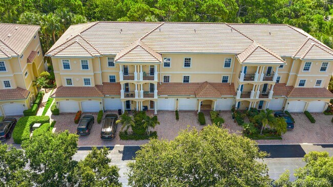 Building Photo - 12695 SE Old Cypress Dr