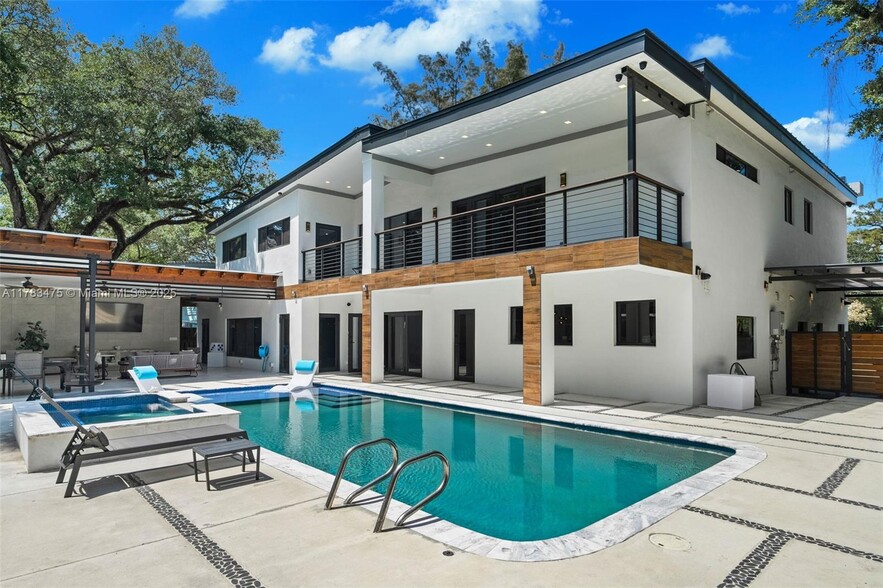 Building Photo - 3000 Riverland Rd