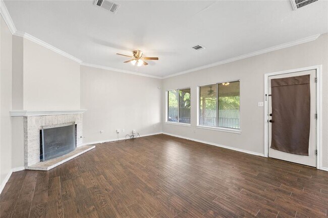Building Photo - 13217 Rochester Ln