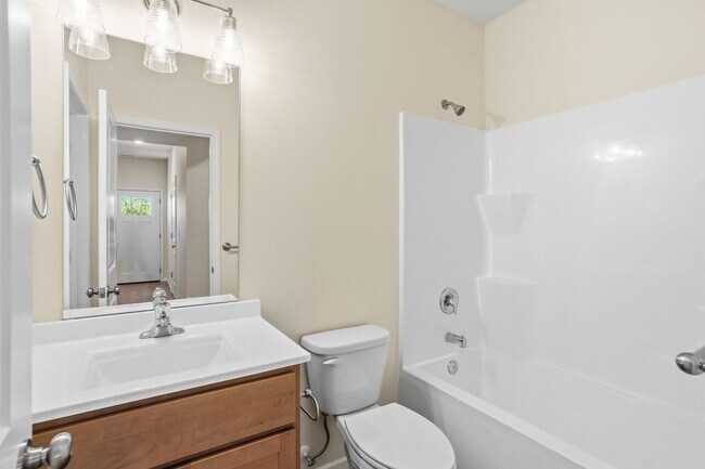 Building Photo - 5109-5111 Silver Mill Dr.