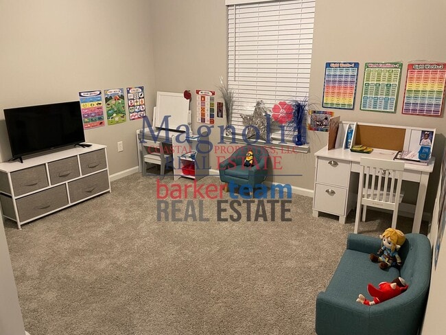 Building Photo - 3 Bedroom 2 Bathroom Home in Live Oak Subdivision - Richmond Hill