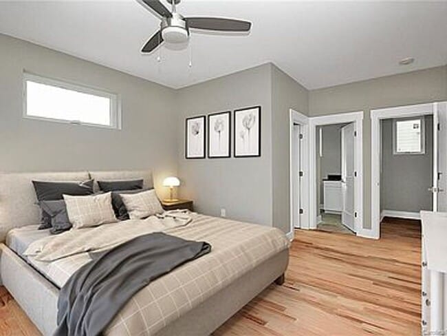 Building Photo - Located in the Smallwood Neighborhood only minutes to uptown Charlotte and all the major corridor...