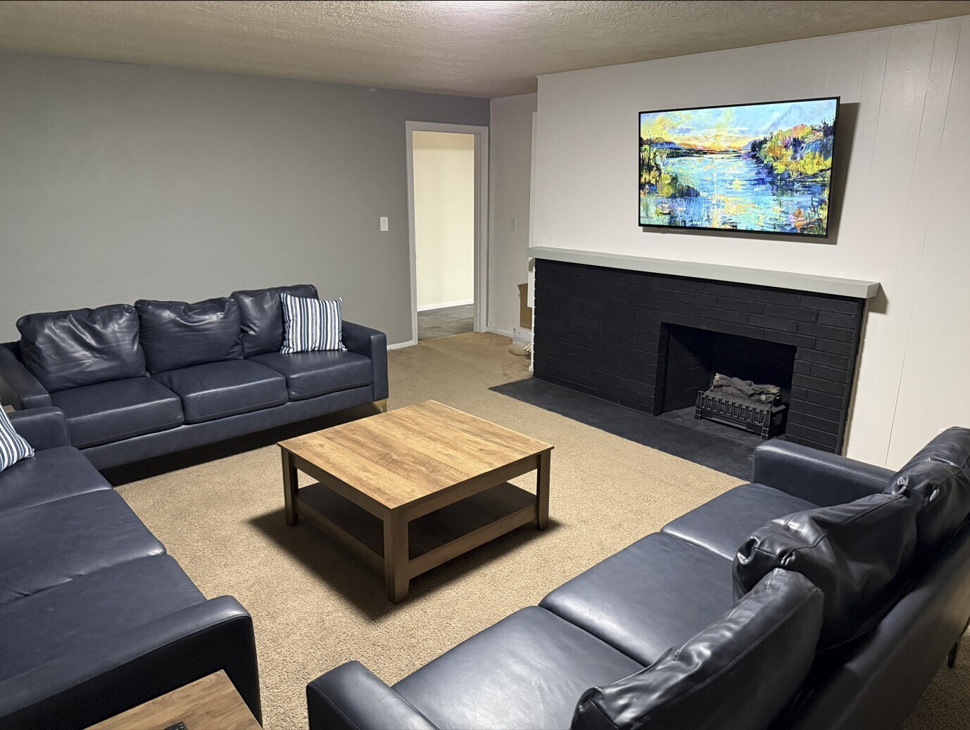 Building Photo - 1137 NW Dixon St