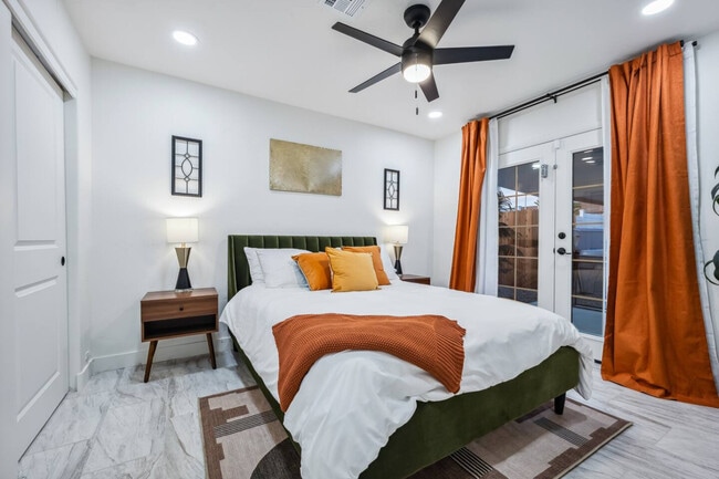 Building Photo - 131 Mescal Loop