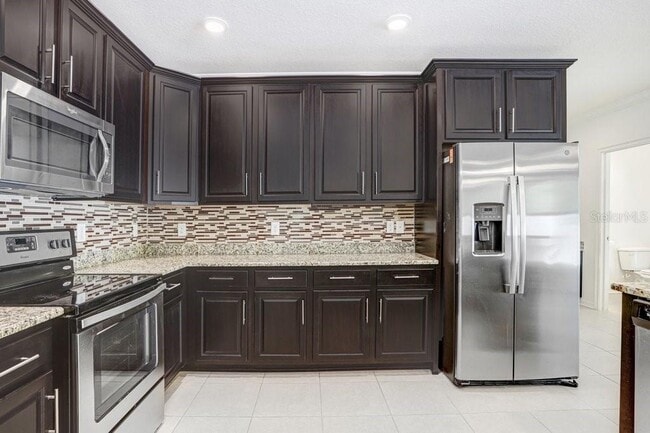 Building Photo - 6431 Bradford Hill Ct