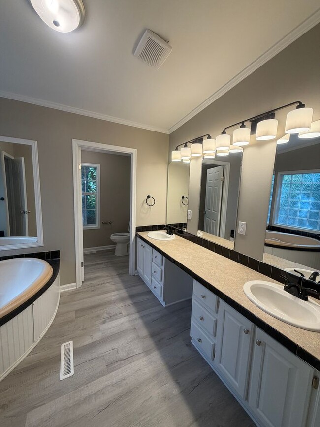 Building Photo - 3 Bedroom, 2.5 Bath Brand New Home for Rent (PARKWOOD AREA OF MONROE)