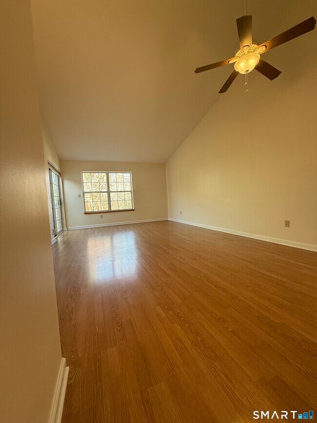 Building Photo - 504 Water Course Row