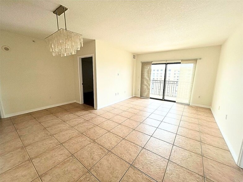 Building Photo - 4242 NW 2nd St