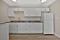 Building Photo - Lawson Arms Apartments