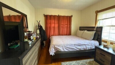 Building Photo - 45 Division St