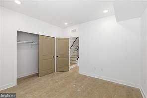 Building Photo - 2219 N 5th St