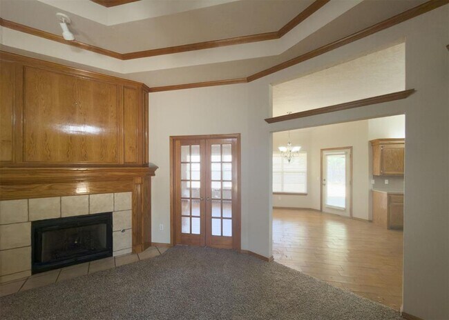 Building Photo - 1633 SW 32nd St