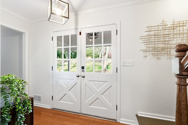 Building Photo - 520 Willeo Rd