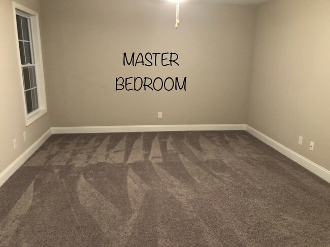 Building Photo - 8117 River House Rd