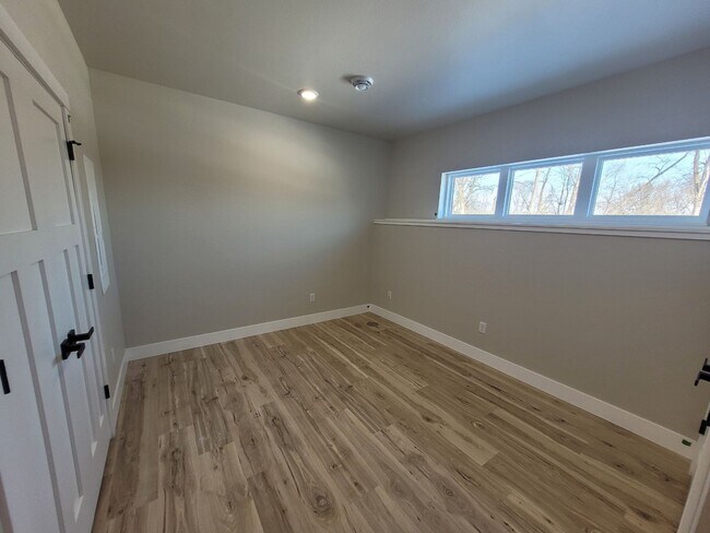 Building Photo - Cannery Crossing #2