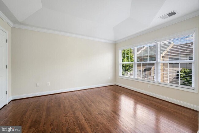Building Photo - 8341 Broderick Cir