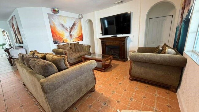 Building Photo - 14065 SW 278th St