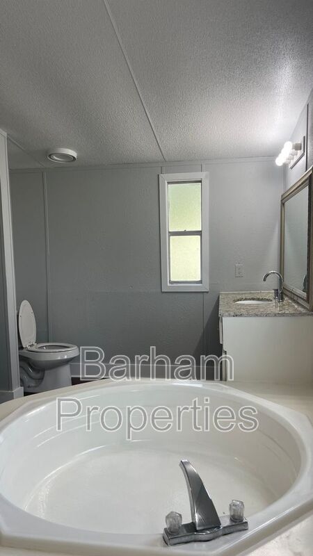 Building Photo - 4096 Farm to Market 1275