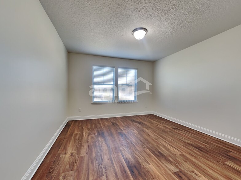 Building Photo - 659 Welcome Home Dr