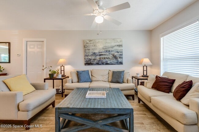 Building Photo - 101 E Dover St