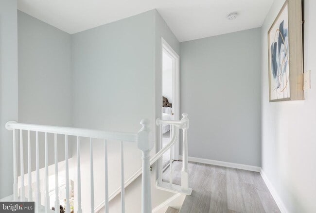Building Photo - 9815 Wintercress Ct