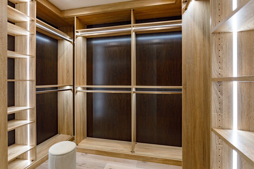 Building Photo - 18826 Winnwood Ln