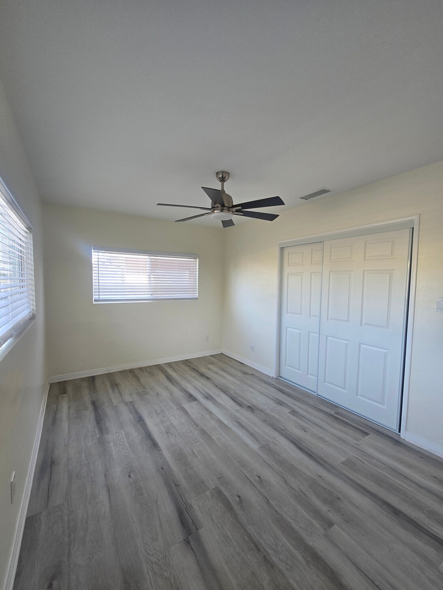 Building Photo - 4761 W 169th St