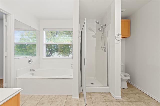 Building Photo - 4504 Skipador Dr