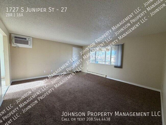 Building Photo - 1727 S Juniper St