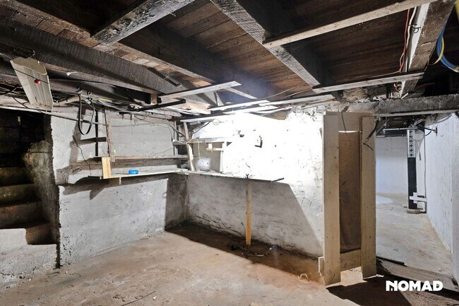 Building Photo - Charming 2BR Duplex in Salem