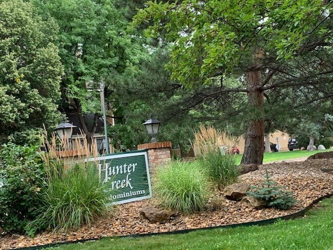 Building Photo - 4654 White Rock Cir