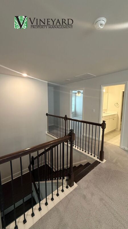 Building Photo - 5295 Blue Mountain Ln