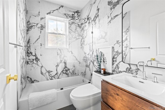 Building Photo - 21 N Howells Point Rd