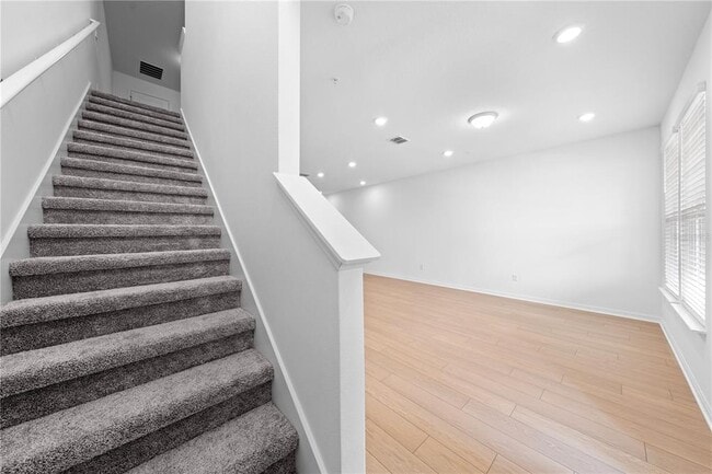 Building Photo - 11248 Blue Bay Dr