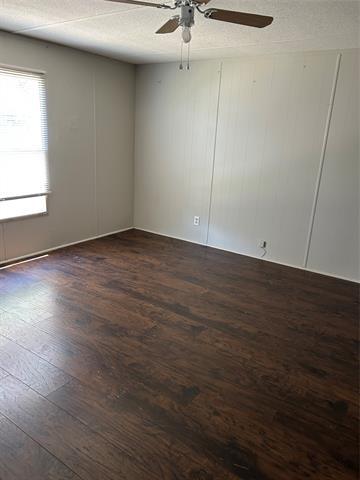 Building Photo - 120 Enchanted Oaks Ct
