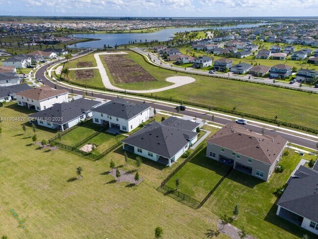Building Photo - 19655 Barn Swallow Way