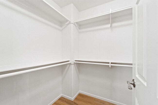 Building Photo - 8265 Gold Coast Dr