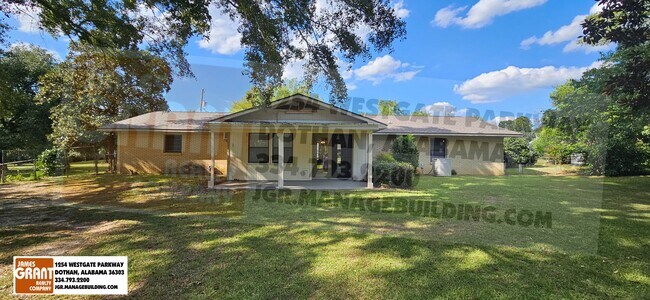 Building Photo - 1511 Shrewsbury Dr