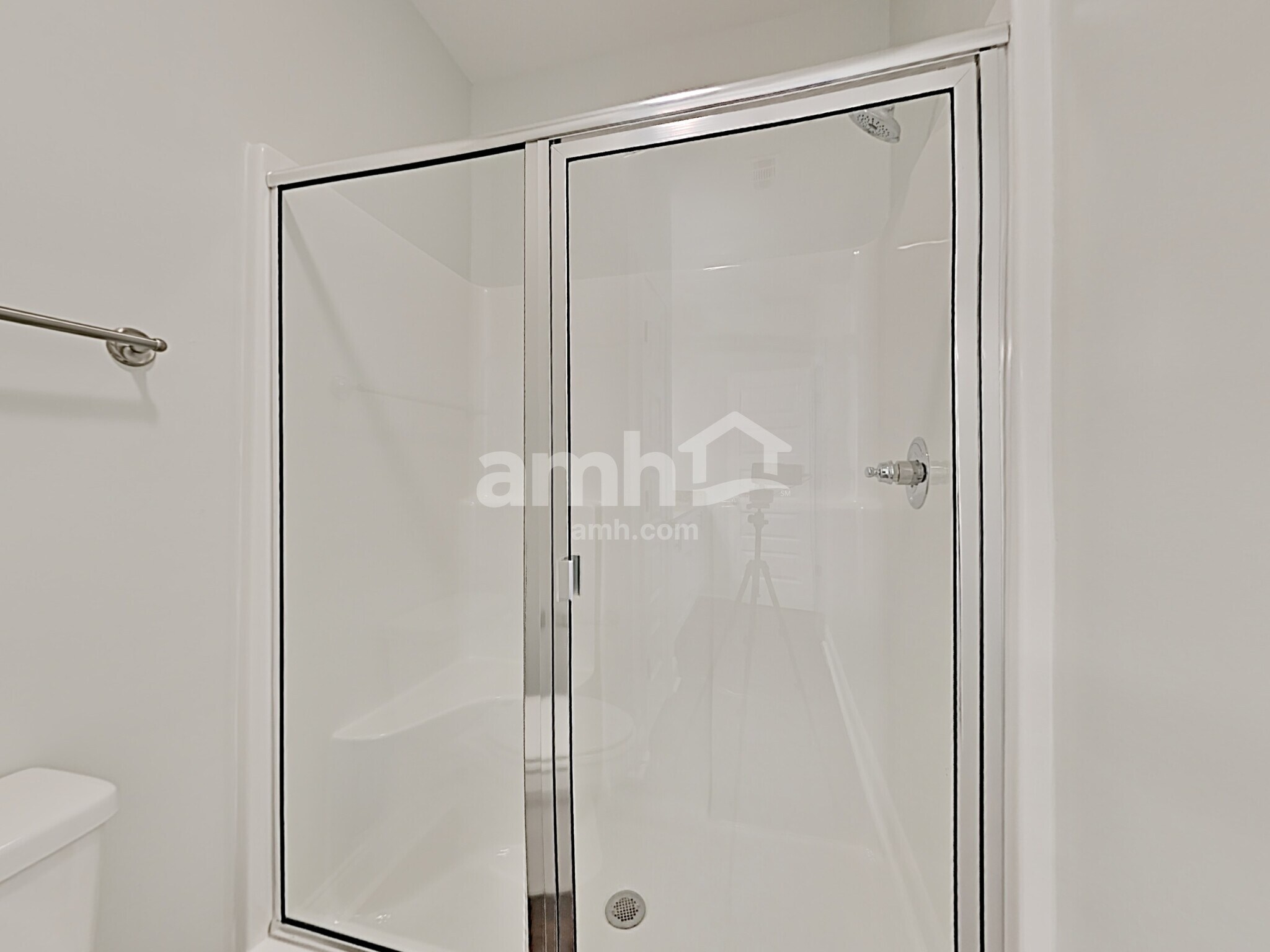 Building Photo - 5512 Central Grove Sq