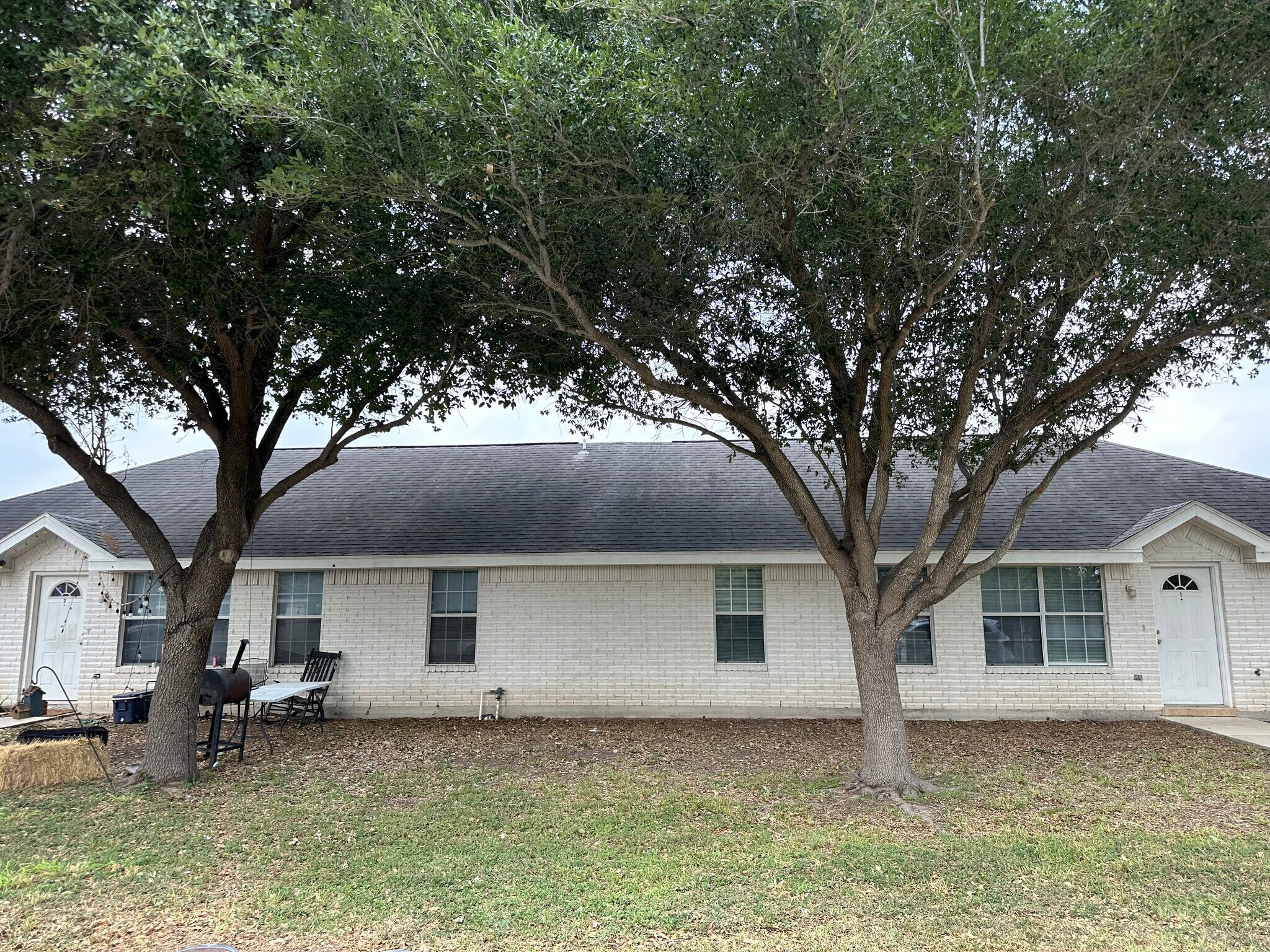 Building Photo - 2601 Cervantes Ave