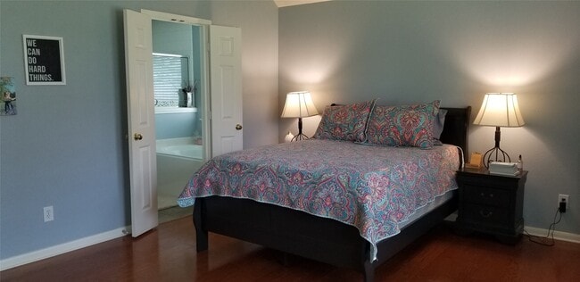 Building Photo - 8906 Aberdeen Park Dr